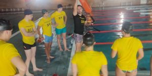 Conoce qué elementos no pueden faltar nunca en un botiquín de socorrismo acuático.